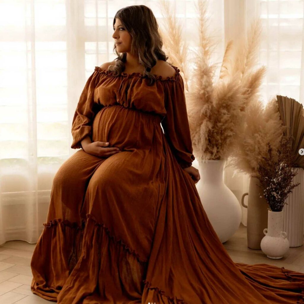 Expecting mother in boho dress | Maternity Photography Sydney | Baby Photography Sydney